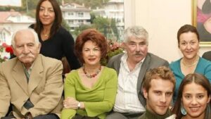 Bir dönemin efsane dizisiydi: Yabancı Damat'ın Memik'i Arif Erkin Güzelbeyoğlu hayatını kaybetti!