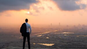 Bırak gitsin: Hayatı yönetmeye çalışırken kaçırdıklarımız üzerine