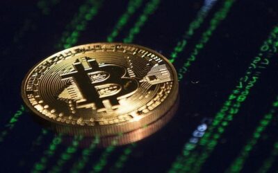 Bitcoin tepetaklak! Nisan'dan bu yana en düşük seviyeye indi