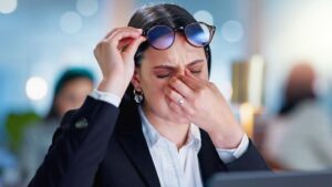 Bulanık mı görüyorsunuz? Diyabet ve yüksek tansiyonun habercisi olabilir