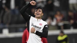 Can Uzun sezona fırtına gibi başladı
