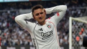 Cengiz Ünder yine fileleri havalandırdı