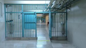 Cezaevi ziyaretinde dehşet! Vicdansız baba 4 yaşındaki kızını hastanelik etti