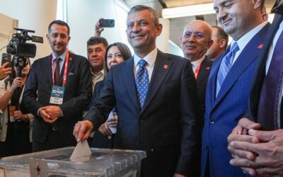 CHP'de cadı avı! 82 kişi kara listeye alındı