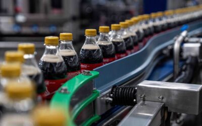 Coca-Cola gelir tahminlerini altüst etti