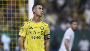 Cristiano Ronaldo’dan Al-Fateh kalesine füze!