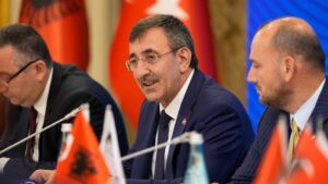 Cumhurbaşkanı Yardımcısı Yılmaz: Türkiye artık izleyen değil, izlenen bir ülke haline gelmiştir