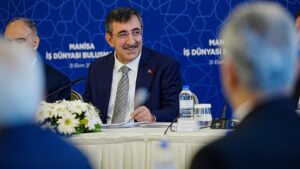 Cumhurbaşkanı Yardımcısı Yılmaz: İlk defa İtalya'yı hacim olarak geçmiş olacağız