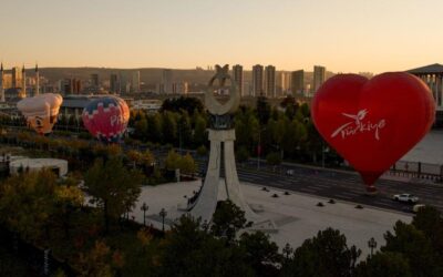 Cumhuriyet coşkusu gökyüzüne taşındı: 102. yıla özel sıcak hava balonu etkinliği