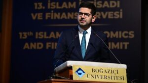 Dağlıoğlu: Finansmanların yarısı KOBİ'lere kullandırılıyor