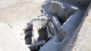 Değirmenler Höyük'te Karaz kültürü öncesi mimariye ulaşıldı!