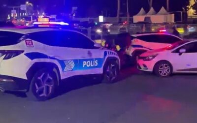 Dev derbi öncesi Beşiktaş'ta taraftarlar arasında silahlı çatışma!