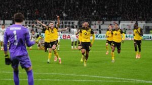 Dortmund kupada Frankfurt'u penaltılarda eledi