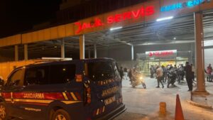 Düğün'de silahlı kavga dehşeti: 3 kişi yaralandı