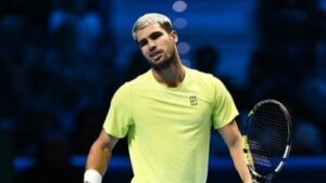 Dünya 1’i Carlos Alcaraz sakatlığı nedeniyle Davis Kupası’ndan çekildi!