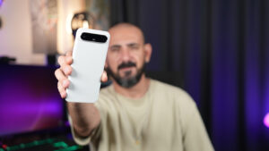 Dünyanın en ince, kavisli 5G telefonu testte! | TECNO SPARK Slim 5G inceleme