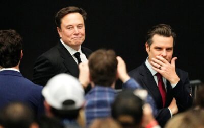 Elon Musk serveti 600 milyar doları gören ilk insan oldu