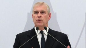 Epstein davasında adı geçmişti… Prens Andrew'den kraliyet ünvanlarına veda