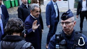 Eski cumhurbaşkanına özel önlem… Sarkozy'yi cezaevinde 2 polis koruyacak
