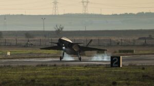 F-35'i tehdit eden dron! Türkiye'nin adımına hayran kaldılar