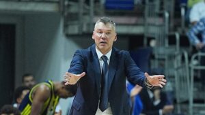Fenerbahçe Beko Başantrenörü Sarunas Jasikevicius: Hücumda atış bulamıyoruz, sonuç alamıyoruz!