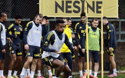 Fenerbahçe derbi hazırlıklarını sürdürdü