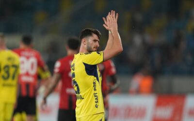 Fenerbahçe kararını verdi! İsmail Yüksek'i Beşiktaş derbisinde izleyeceklerdi ancak…