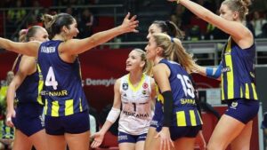 Fenerbahçe Medicana, Beşiktaş Ayos'a set vermedi