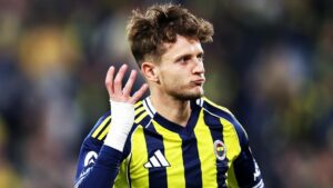 Fenerbahçe'de ayrılık yakın! Sebastian Szymanski için tarih verildi