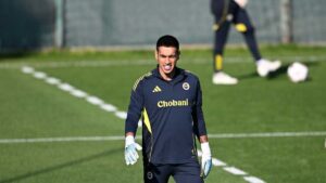 Fenerbahçe'de İrfan Can Eğribayat'a Polonya'dan kanca!