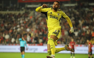 Fenerbahçe'nin golcüsü En-Nesyri Süper Lig'in zirvesinde!