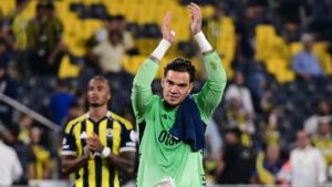 Fenerbahçe'nin kalesi yeniden Ederson'a emanet!