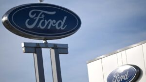 Ford elektrikli araç stratejisinde frene bastı