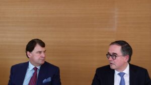 Ford ve Renault Çinli rakiplere karşı güçlerini birleştiriyor