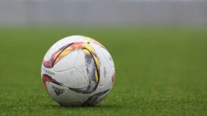 Futbolda yeni hafta başlıyor! İşte maç programı…