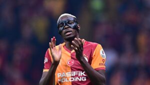 GALATASARAY HABERİ – Victor Osimhen tarih yazmaya bir adım uzakta! Ajax maçında rekor fırsatı
