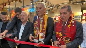 Galatasaray Kulübü Dursun Özbek Mardin'de GS Store mağazasının açılışını yaptı