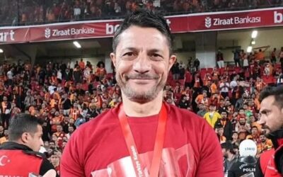 Galatasaray'da Dursun Genç kulüpten ayrıldığını açıkladı