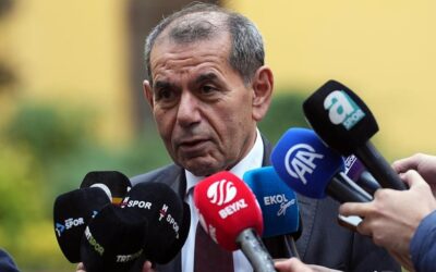 Galatasaray'da Dursun Özbek yönetimi ibra edildi