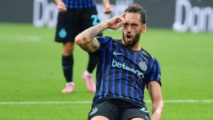 Galatasaray'dan Hakan Çalhanoğlu açıklaması! Transfer…