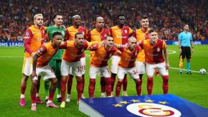 Galatasaray'ın yıldızından dev fedakarlık! Babası kalp krizi geçirdi ama…