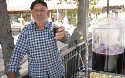 Gaziantep'in 40 yıllık ustası sırrını verdi! Böbrek taşının ilacı bu içecek