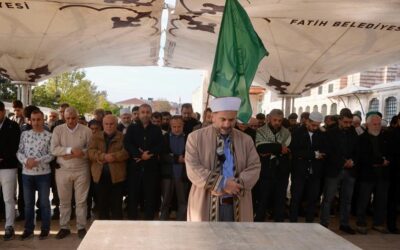 Gazze'de katledilen gazeteci için İstanbul'da gıyabi cenaze namazı kılındı