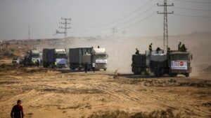 Gazze'ye ateşkes sonrası 3 bin yardım tırı girdi