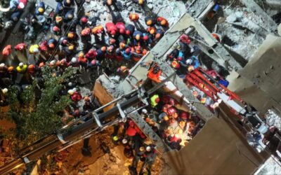 Gebze'de 7 katlı bina çöktü! Anne, baba ve 2 çocuğundan acı haber