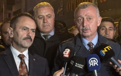 Gebze'de bina ve zemin taramaları devam ediyor