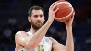 Georgios Papagiannis'ten Anadolu Efes'e kötü haber