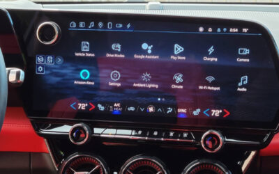 GM, tüm araçlarda telefon yansıtmayı kaldırıyor
