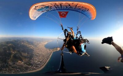 Gökyüzüne Yolculuk: Türkiye'deki en güzel 5 paraşüt şehri
