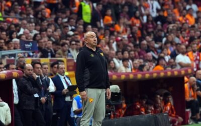 Göztepe Teknik Direktörü Stanimir Stoilov'dan kırmızı kart açıklaması!